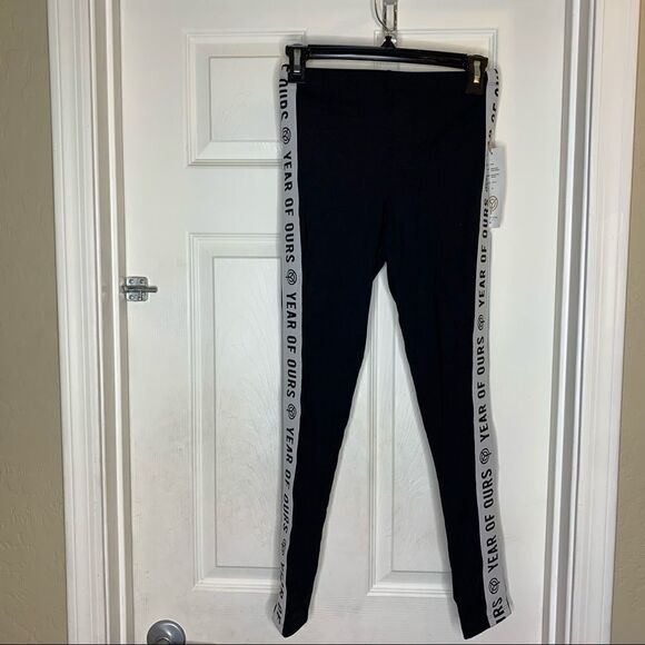 Year Of Ours Side Elastic Logo Leggings Black - Picture 2 of 10